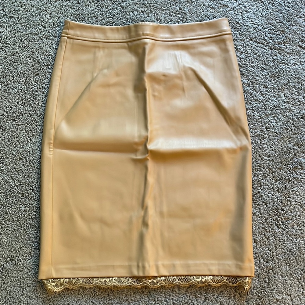 Guess, Pencil leather skirt, size S , NWT